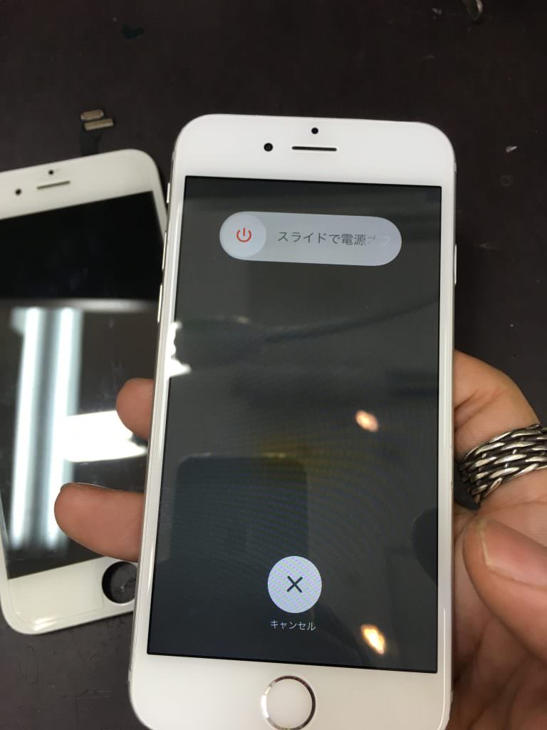 画面全体にノイズが出るようになったiPhone6 – 沖縄 iPhone修理 スマイルファクトリー